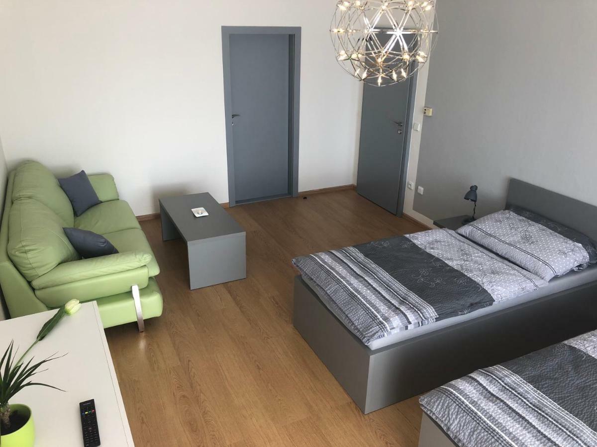 Apartmán U Nemocnice Olomouc Exterior foto