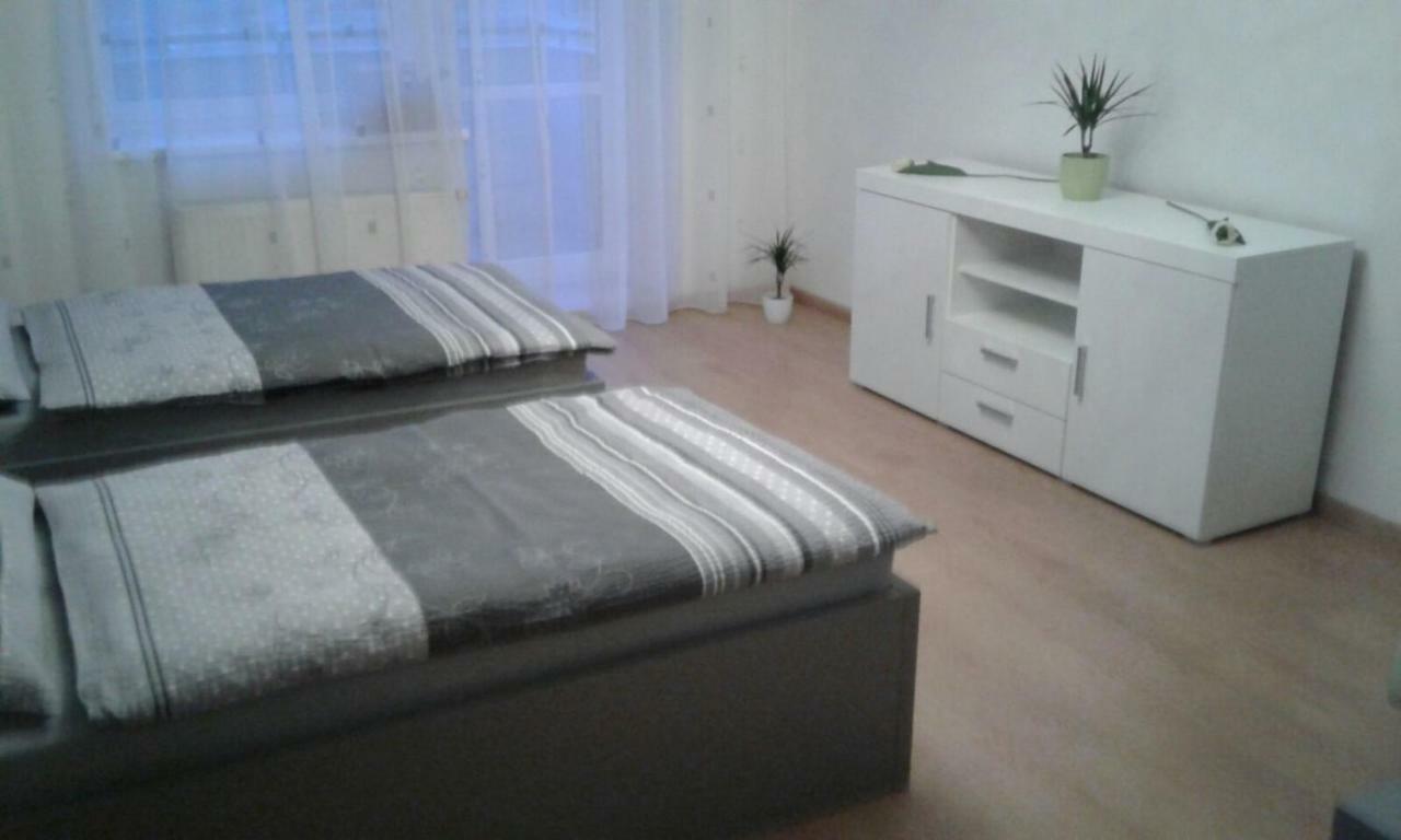 Apartmán U Nemocnice Olomouc Exterior foto